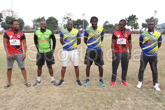 SPInternationalcricketplayersNevileMadzivaJohnNyumbuShingiraMasakadzaChristopherMpofuFosteaMutizwaandEltonChigumburaBZ1C1555