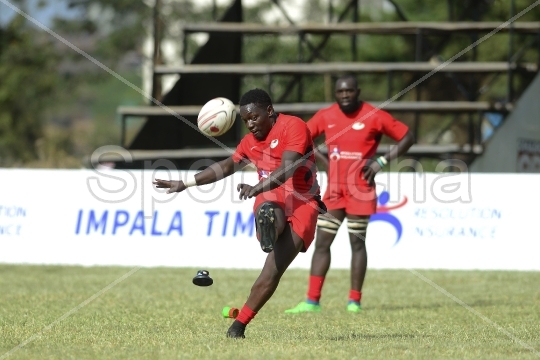SPIQMartinJumaofimpalasaracenskickingforpointsduringtheirkenyacupmatchagainstkenyaharlequinsatImpalagrounds