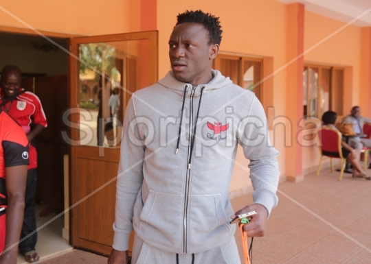 VictorWanyamaarriveatAzalaihotel