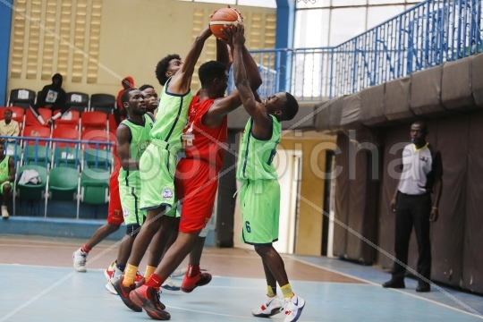Mustanos attack VS Strathmore Blades Kenya Basketball Federation League