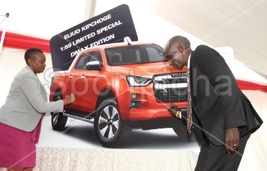 Unveiling of Eliud Kipchoge '1:59 Special' D-MAX truck