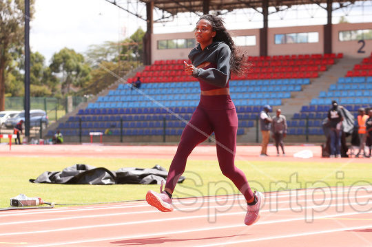 ATHLETES TRAIN FOR KIP KEINO CLASSIC TOUR 