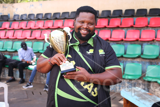 KABRAS SUGAR COACH CARLOS KATYA AWARDED