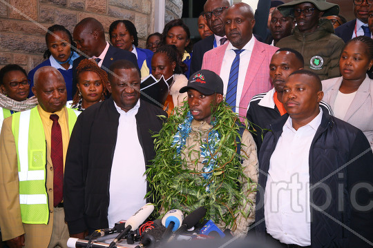 MARATHON WORLD RECORD HOLDER SEBASTIAN SAWE ARRIVE JKIA