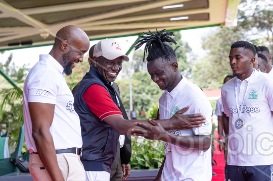 PRESIDENT WILLIAM RUTO HOST GOR MAHIA FC TEAM